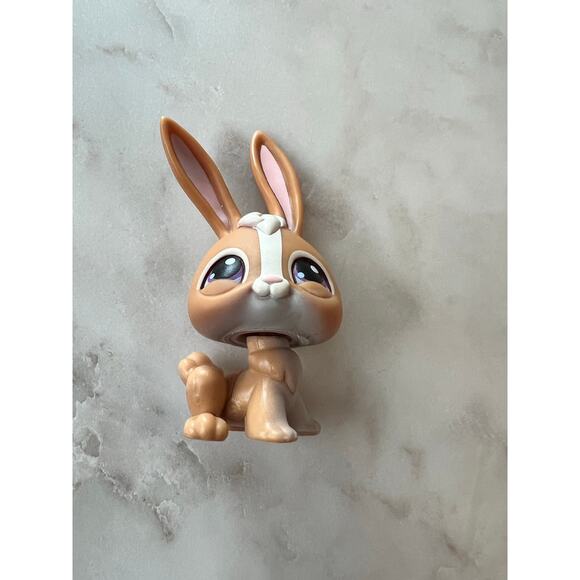 Littlest Pet Shop #28 Bunny Rabbit 2004 G2 LPS - Picture 5 of 8
